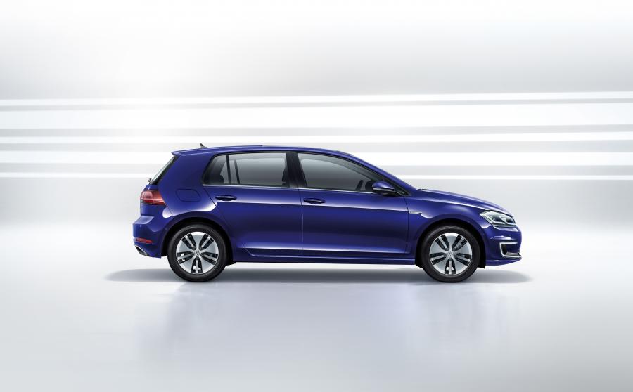 Volkswagen e-Golf (Typ 5G) 2019 года  (CN) (фото 31 из 35)